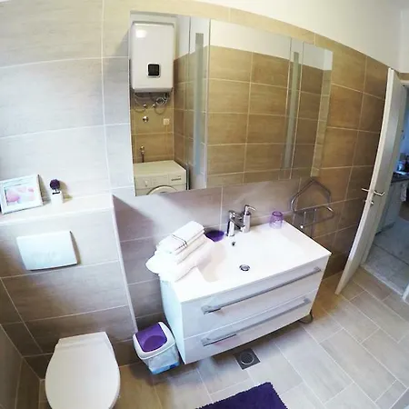 Suzy Apartment