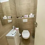 Suzy Appartamento Zara